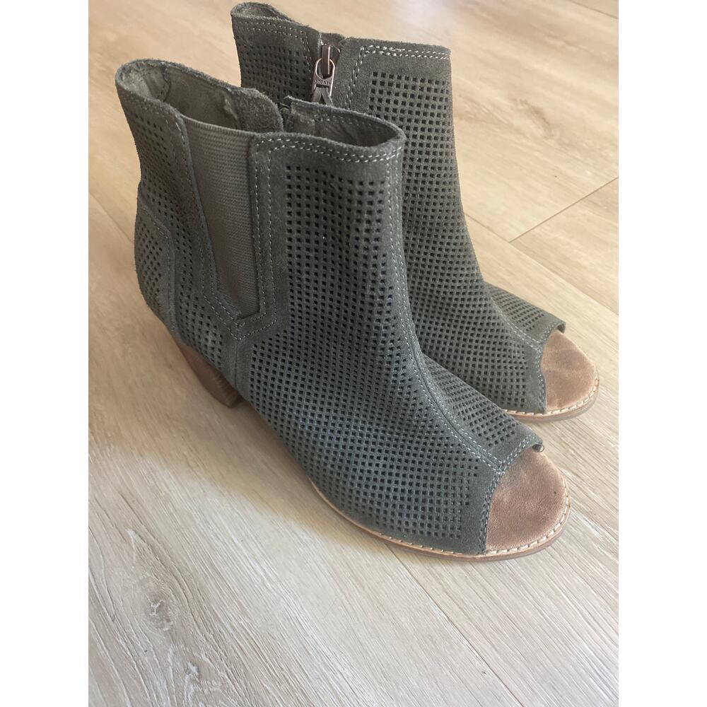 Toms booties women’s size 8.5 gray leather peep toe ankle boot